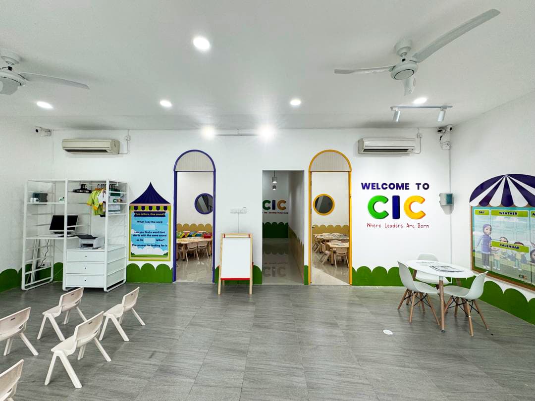 CIC Indonesia Learning Centre - Interior View 3